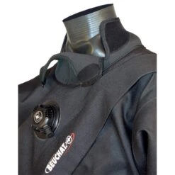 BEUCHAT ABYSS DRY Trockenanzug Aus Trilaminat Mit Kopfhaube 10 BEUCHAT ABYSS DRY Trockenanzug Aus Trilaminat Mit Kopfhaube -ActionSport Würzburg Shop abyss dry 3