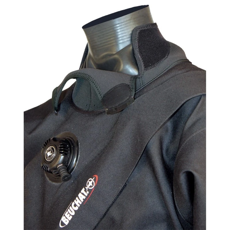 BEUCHAT ABYSS DRY Trockenanzug Aus Trilaminat Mit Kopfhaube 6 BEUCHAT ABYSS DRY Trockenanzug Aus Trilaminat Mit Kopfhaube – Bild 4