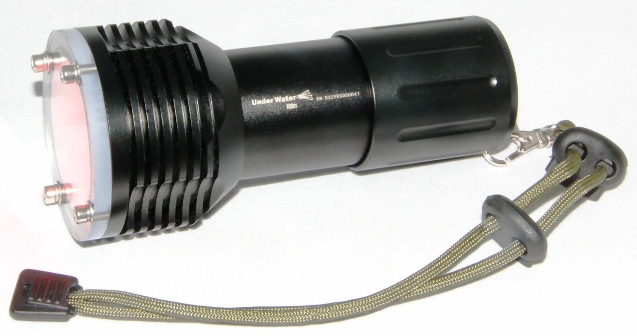 RIFF D32 Videoleuchte Für Unterwasservideos & Fotos 3 RIFF D32 Videoleuchte Für Unterwasservideos & Fotos